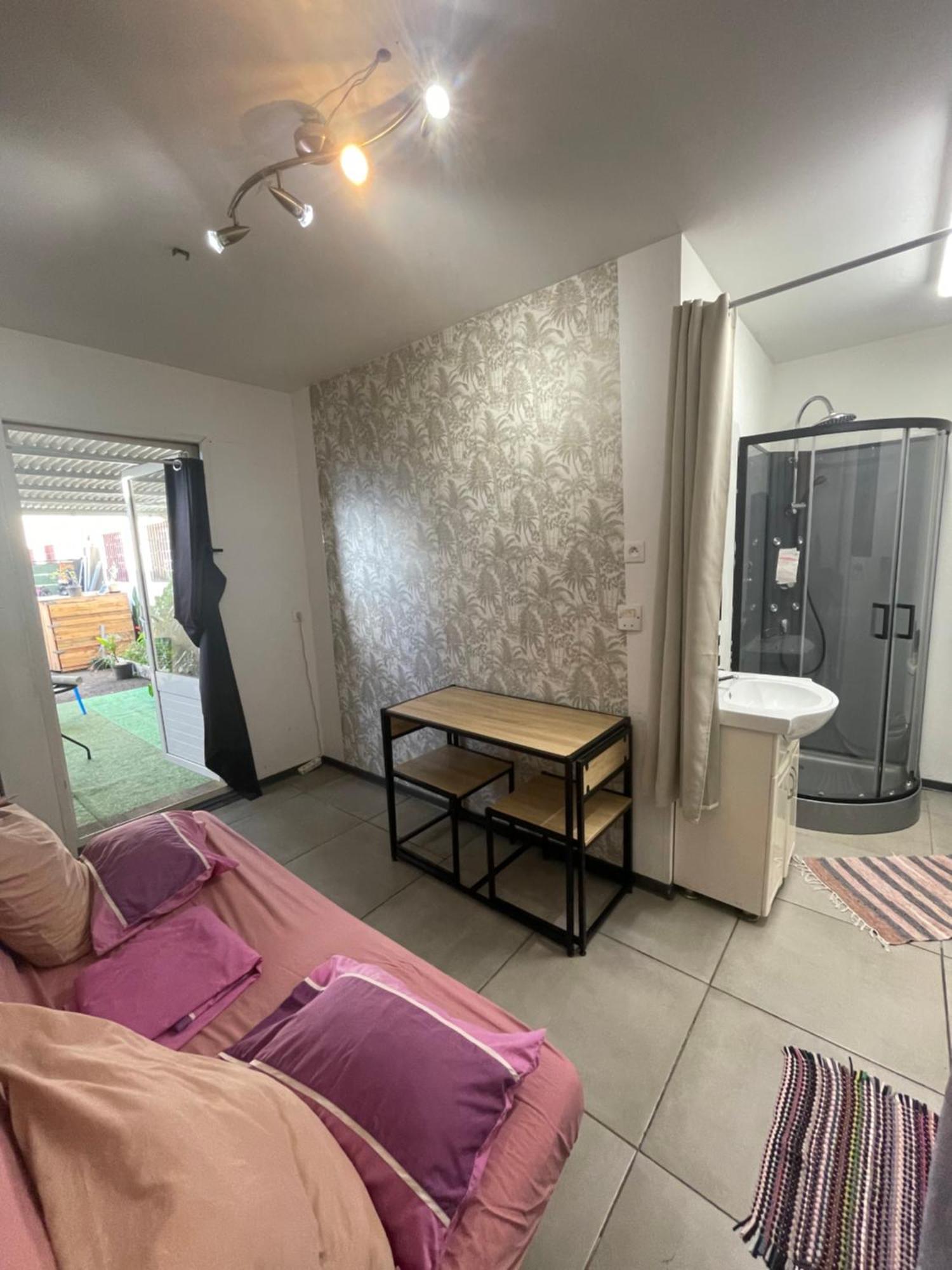 Mobilhome Pour 2 Personnes Le Tampon Exteriör bild