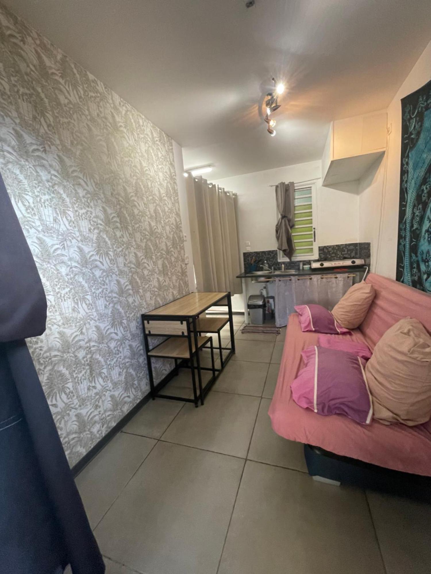 Mobilhome Pour 2 Personnes Le Tampon Exteriör bild
